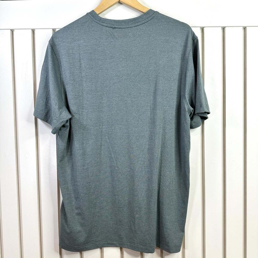 NWT Quiksilver DryFlight T Shirt Men M Vicente Blue Performance Quick Dry Tee